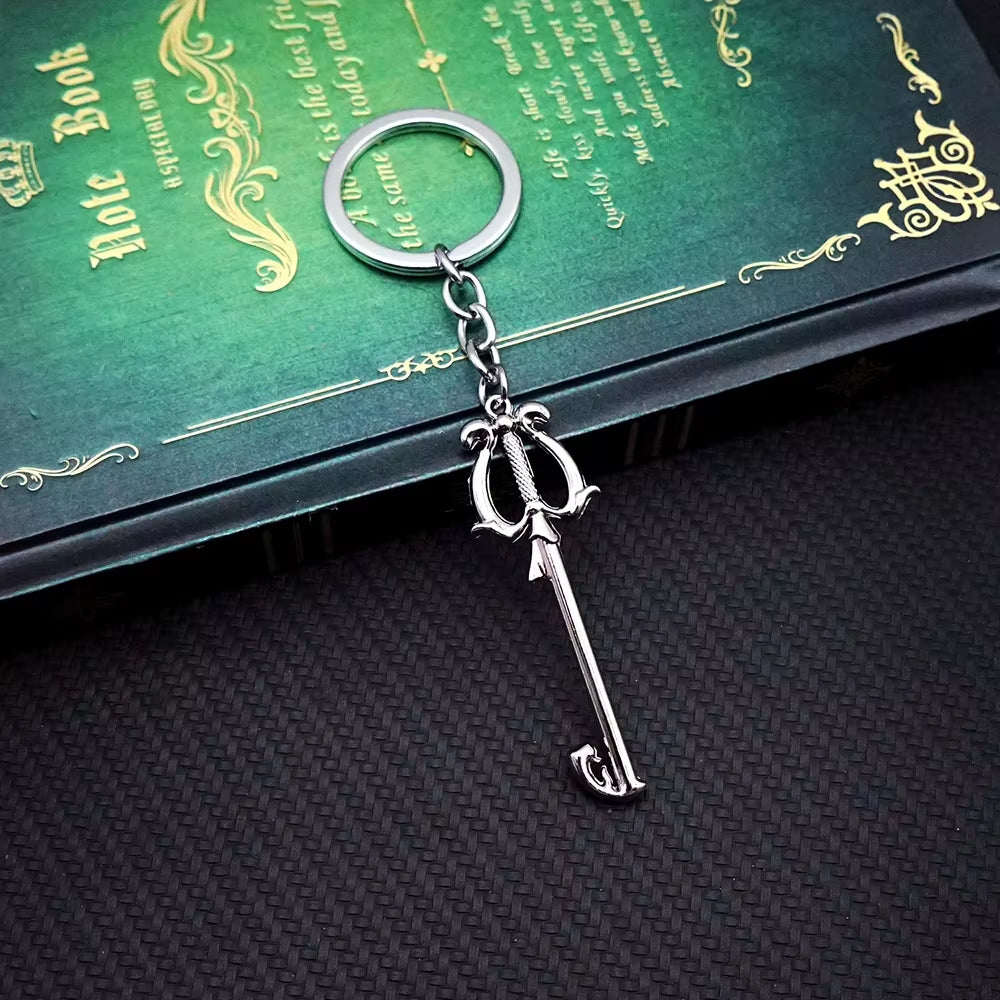Kingdom Hearts Keychain Sora Key Keyblade Keyring Keychains for Men Game Accessories Car Key Ring Pendant Llaveros