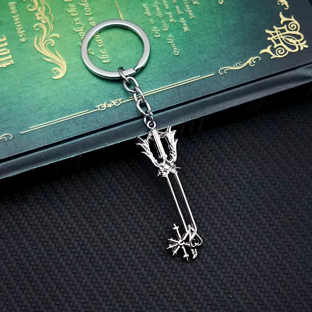 Kingdom Hearts Keychain Sora Key Keyblade Keyring Keychains for Men Game Accessories Car Key Ring Pendant Llaveros