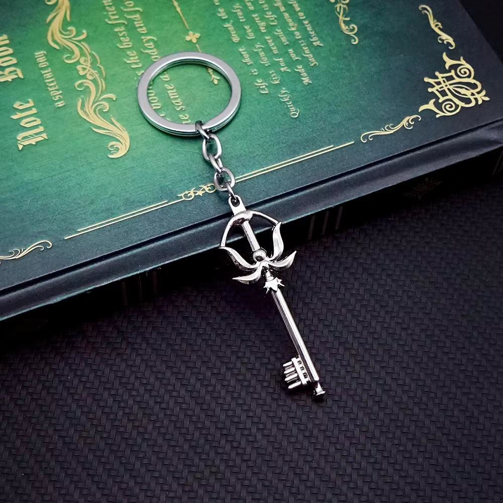 Kingdom Hearts Keychain Sora Key Keyblade Keyring Keychains for Men Game Accessories Car Key Ring Pendant Llaveros